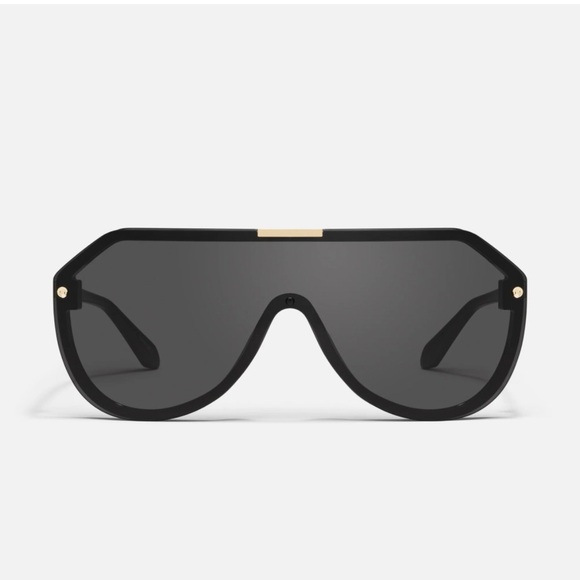 Quay showbiz sunglasses - Picture 3 of 4